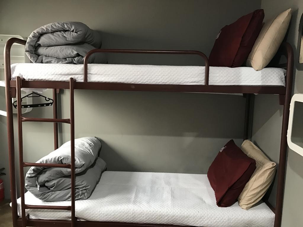 סיאול Fnstay Muslim Friendly Guesthouse מראה חיצוני תמונה