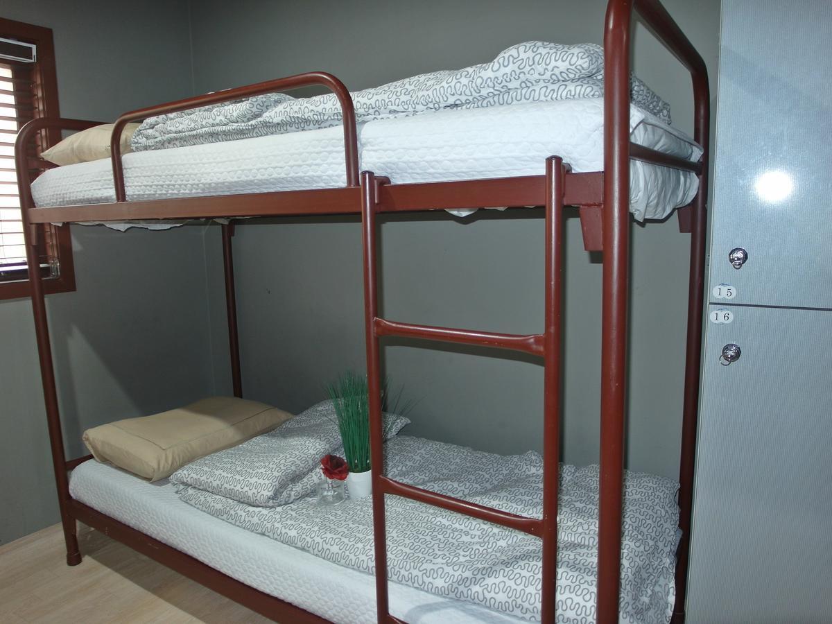 סיאול Fnstay Muslim Friendly Guesthouse מראה חיצוני תמונה
