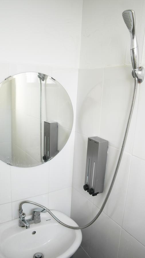 סיאול Fnstay Muslim Friendly Guesthouse מראה חיצוני תמונה
